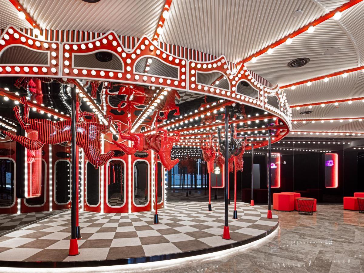 Radisson Red Hotel Zhuhai Gongbei Port Εξωτερικό φωτογραφία
