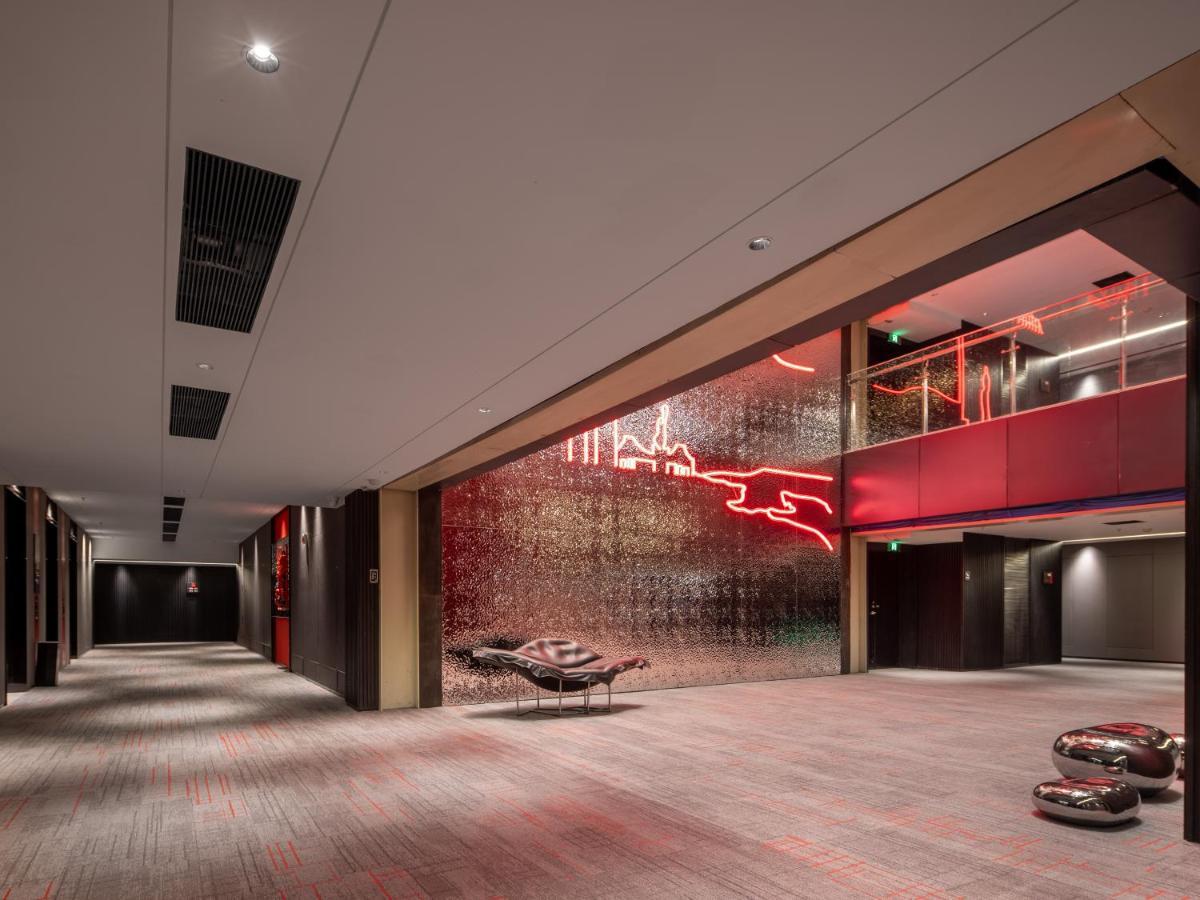 Radisson Red Hotel Zhuhai Gongbei Port Εξωτερικό φωτογραφία