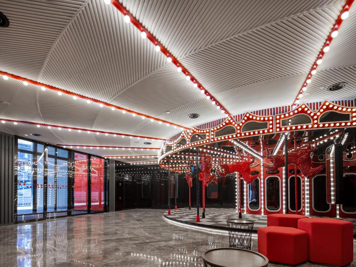 Radisson Red Hotel Zhuhai Gongbei Port Εξωτερικό φωτογραφία