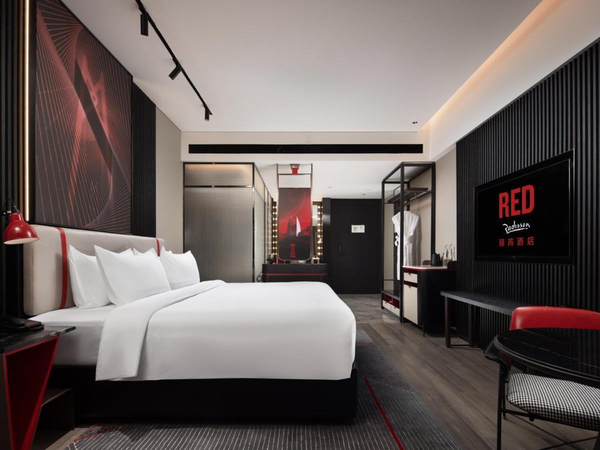Radisson Red Hotel Zhuhai Gongbei Port Εξωτερικό φωτογραφία