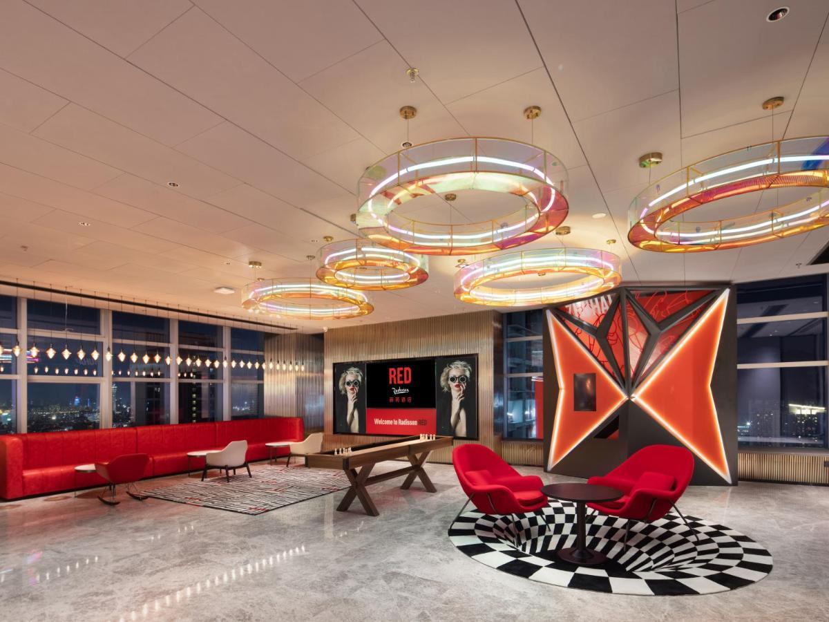 Radisson Red Hotel Zhuhai Gongbei Port Εξωτερικό φωτογραφία