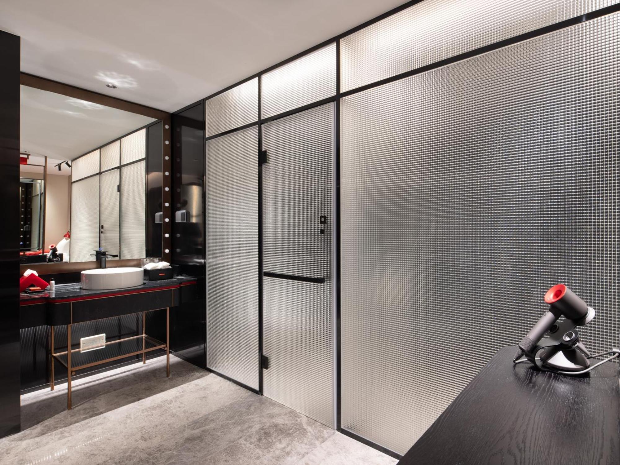Radisson Red Hotel Zhuhai Gongbei Port Εξωτερικό φωτογραφία